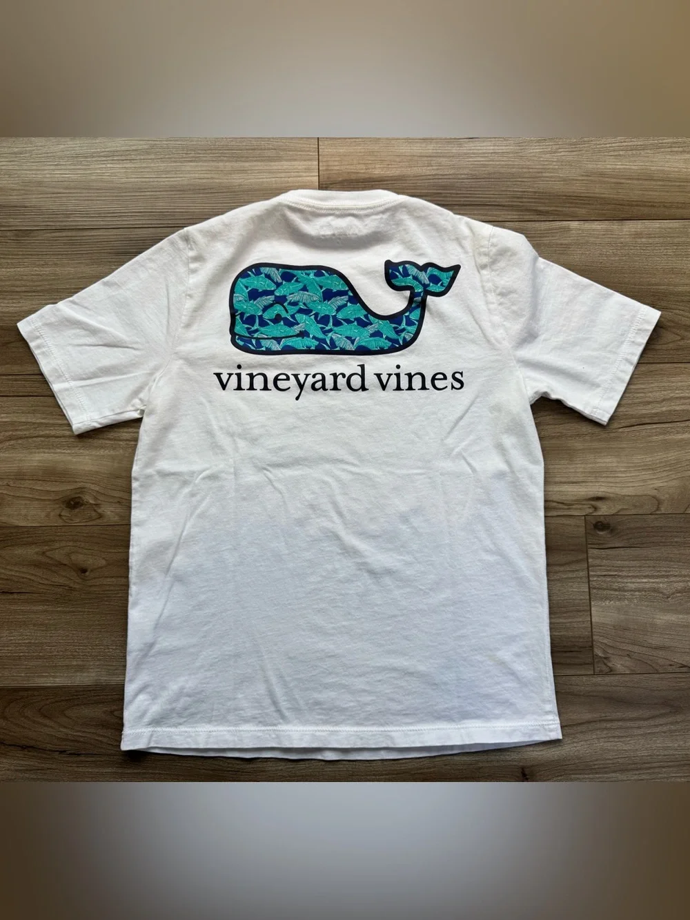 Vineyard Vines short sleeve Tee shirt youth Size S 8/10 White Whale Cotton